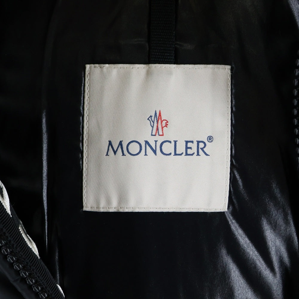 MONCLER(モンクレール) AW20 MONTCLA GIUBBOTTO モンクラ ダウンジャケット ブラック F20911B56900 C0300