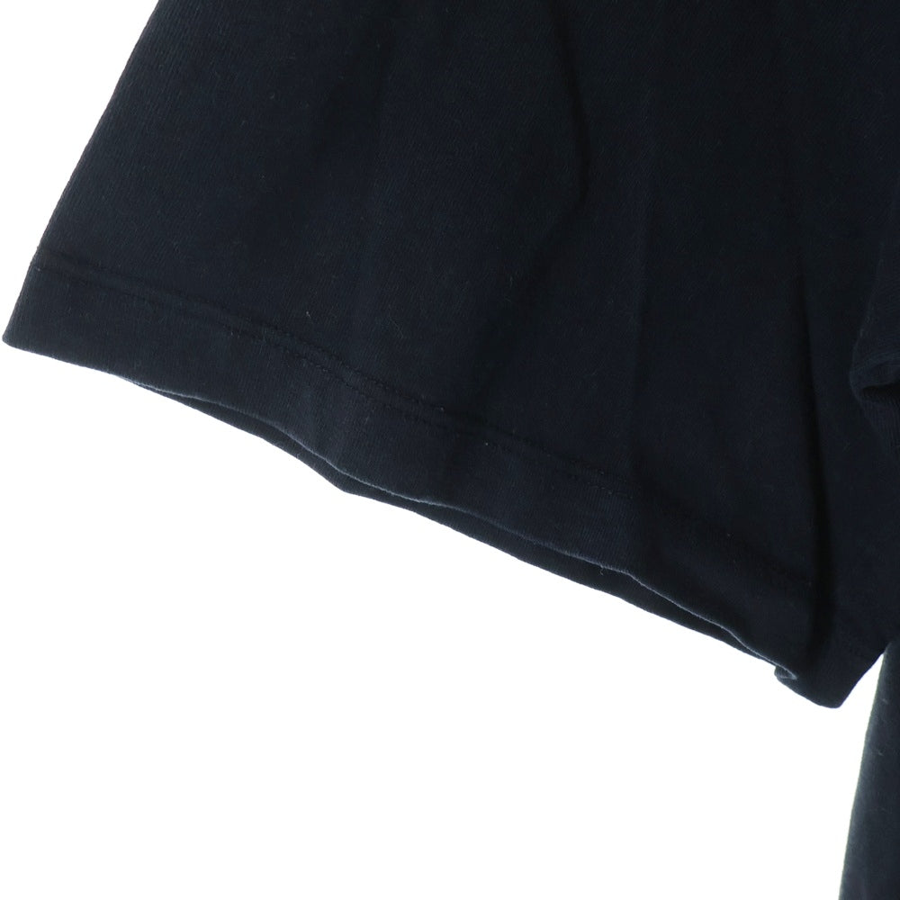 AMI Alexandre Mattiussi(アミアレクサンドルマテュッシ) フロントロゴ刺繍クルーネック半袖Tシャツ E22UTS003.725 ブラック