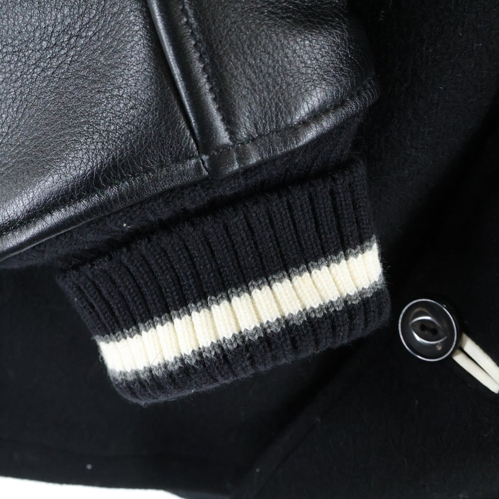 Mountain Research(マウンテンリサーチ) フロントAMロゴワッペン 袖レザー スタジアムジャケット ブラック MTR-2568