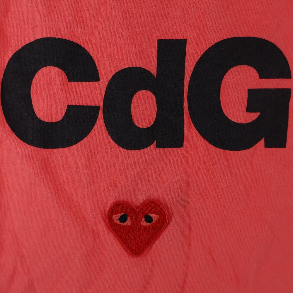 PLAY COMME des GARCONS(プレイコムデギャルソン) フロントロゴ ハートロゴ刺繍 クルーネックTシャツ 半袖カットソー レディース レッド AE-T101