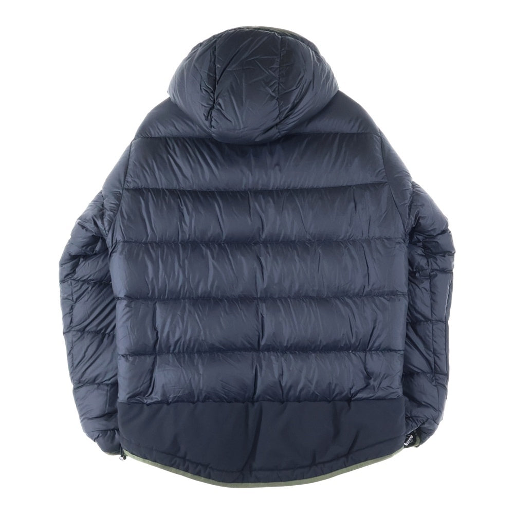 MONCLER(モンクレール) 21aw Goustan MCGOUSTAN リバーシブル ダウンジャケット ナイロン ボア G20911A00048 ホワイト ブラック