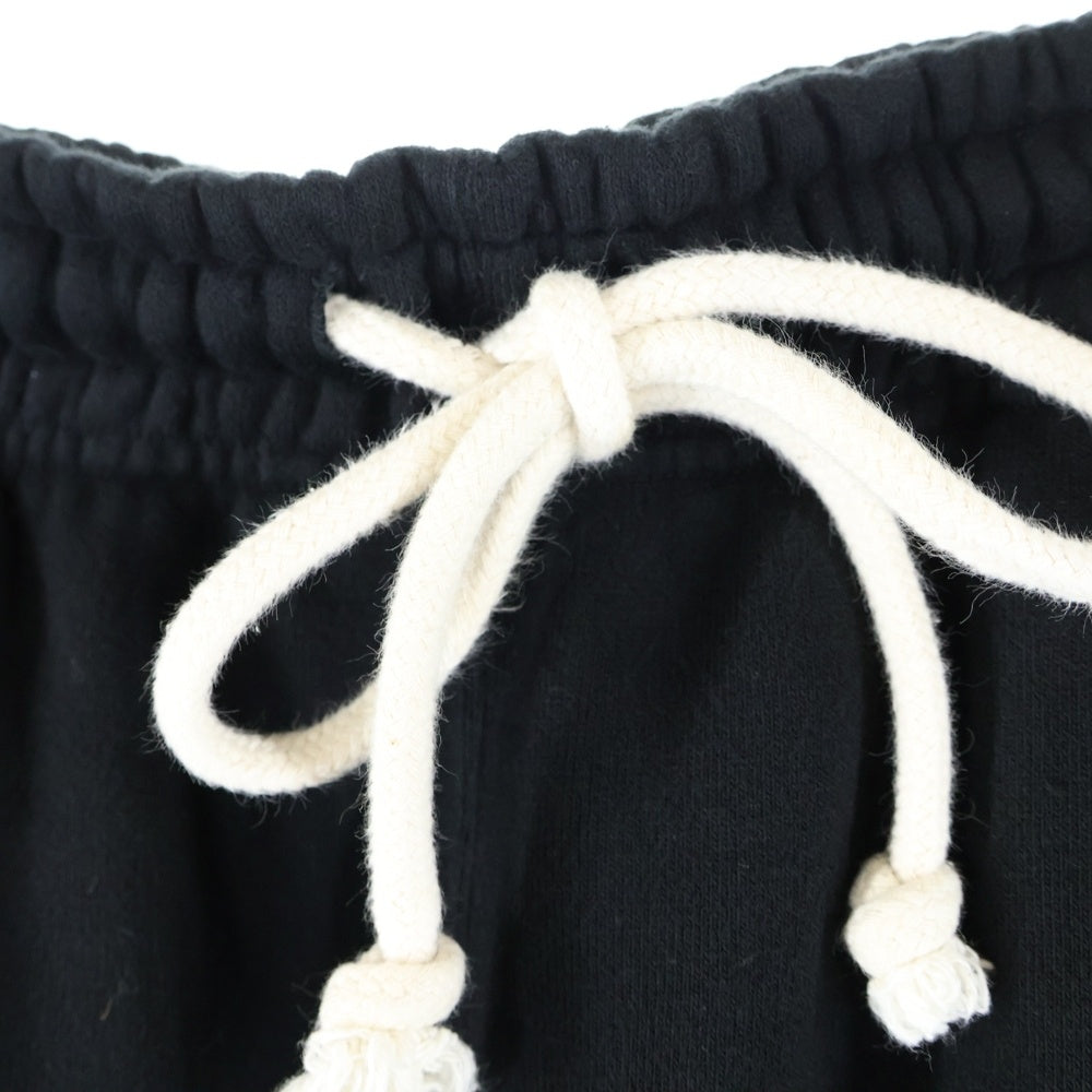 Emotionally Unavailable(エモーショナリー アンアヴェイラブル) Logo Sweat Pants ハートロゴ刺繍 スウェットパンツ ブラック EU-YS1-0000-056