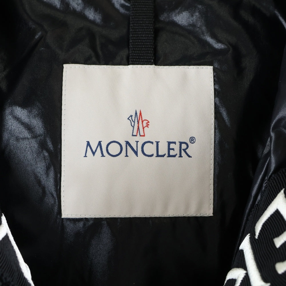 MONCLER(モンクレール) 21AW MONTCLA GIUBBOTTO モンクラー ロゴ フーデット ダウンジャケット ブラック G20911A00144 C0300