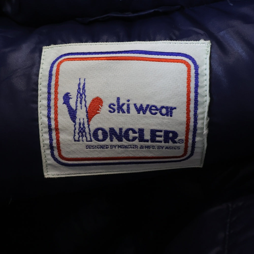 MONCLER(モンクレール) ASICS製 袖ロゴワッペン付 ダウンジャケット ホワイト SMQ-292