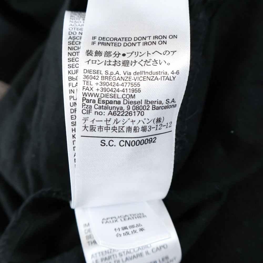 DIESEL(ディーゼル) スナップパッチデザイン 半袖Tシャツ クルーネックカットソー ブラック