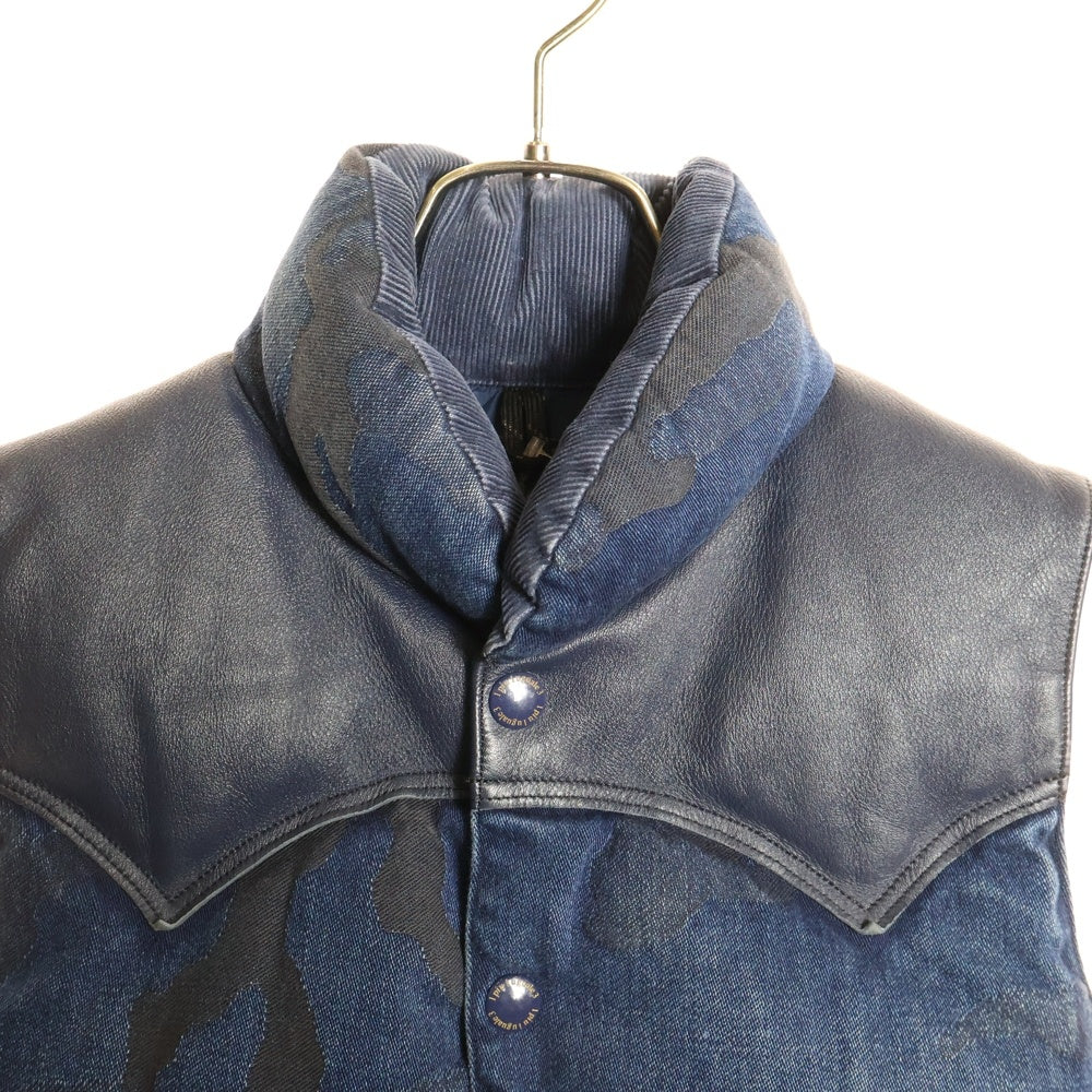 1 PIU 1 UGUALE 3 RELAX(ウノピゥウノウグァーレトレ) デニム ダウンベスト レザー切替し ダウンジャケット インディゴ カモフラ MRB171