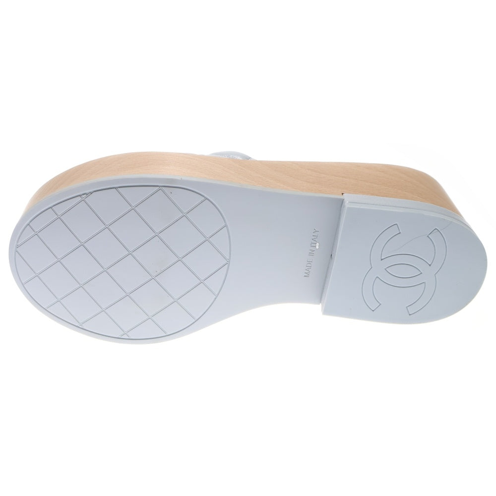 CHANEL(シャネル) キルティング ウッドソール ココマーク ヒールサンダル ブルー G38555