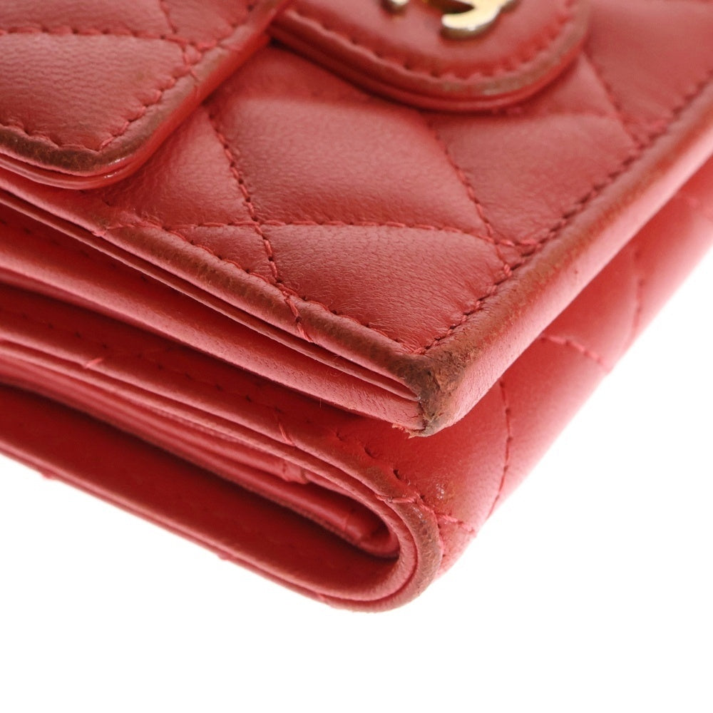 CHANEL(シャネル) マトラッセ クラシック フラップウォレット 三つ折り財布 ピンク