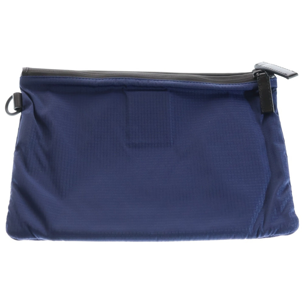 Berluti(ベルルッティ) カリグラフィ総柄 ロゴレザー切替 ナイロン クラッチバッグ ブルー