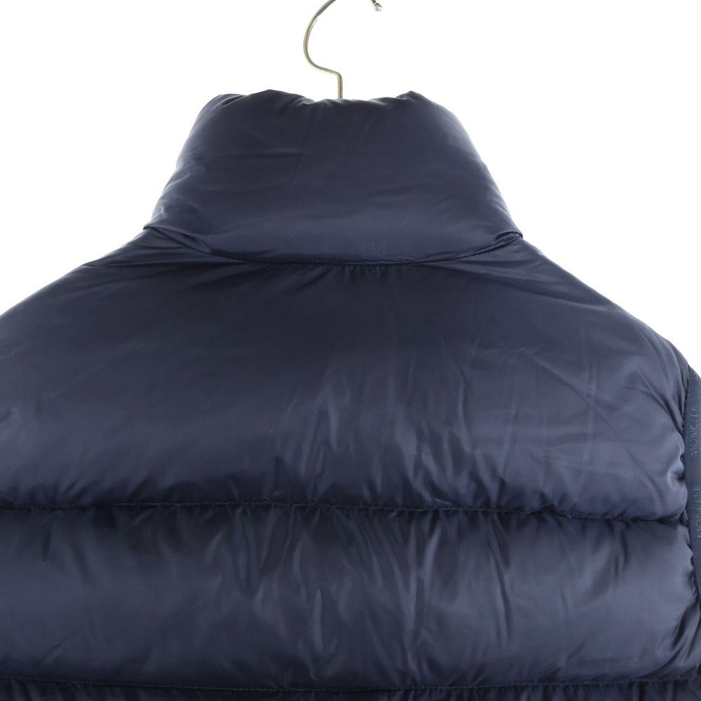 MONCLER(モンクレール) SOVEX GILET ロゴワッペン 切替 ダウンベスト E20914381085 C0104 ネイビー