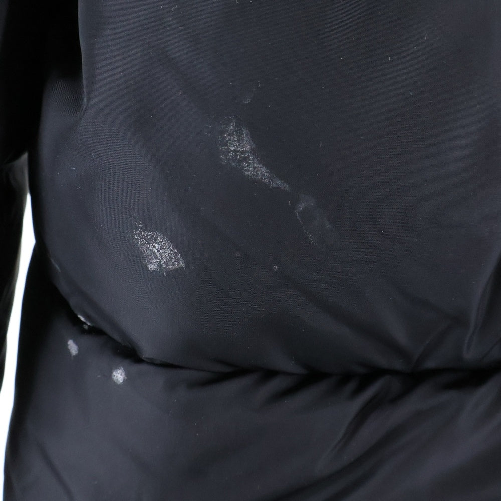 VERSACE(ヴェルサーチ) メデューサボタン フード付き ナイロン 中綿ジャケット ブラック/ホワイト 1012541 1A09011 レディース