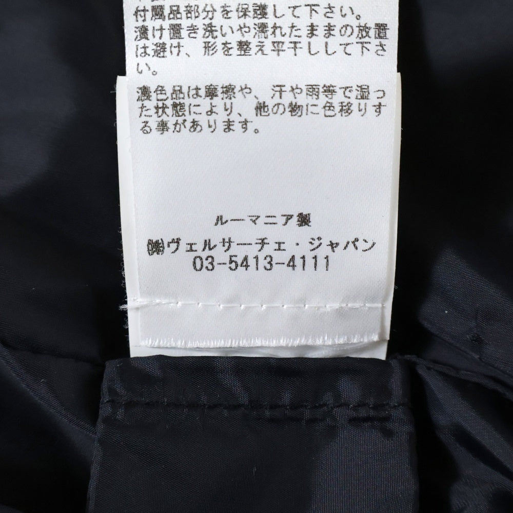 VERSACE(ヴェルサーチ) メデューサボタン フード付き ナイロン 中綿ジャケット ブラック/ホワイト 1012541 1A09011 レディース