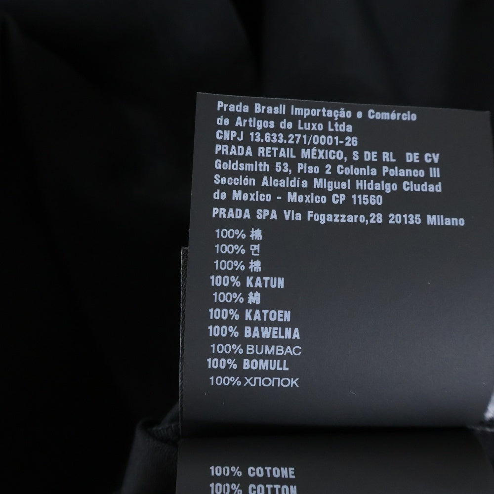PRADA(プラダ) ロゴプレートプリントインターロック半袖Tシャツ ブラック UJN656 R232 13MQ