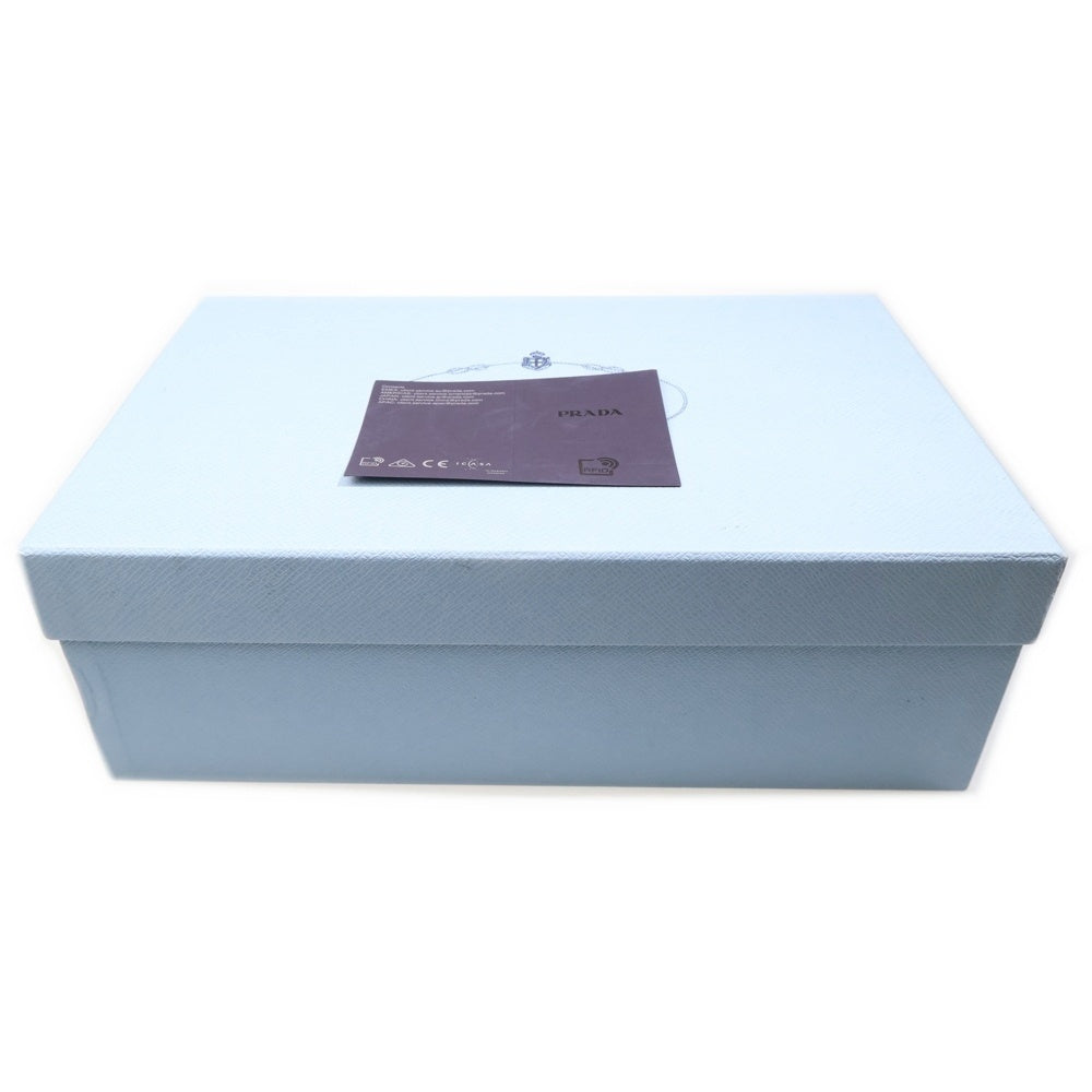 PRADA(プラダ) トライアングルロゴプレート付き レザークロッグ サボサンダル ブラック レディース