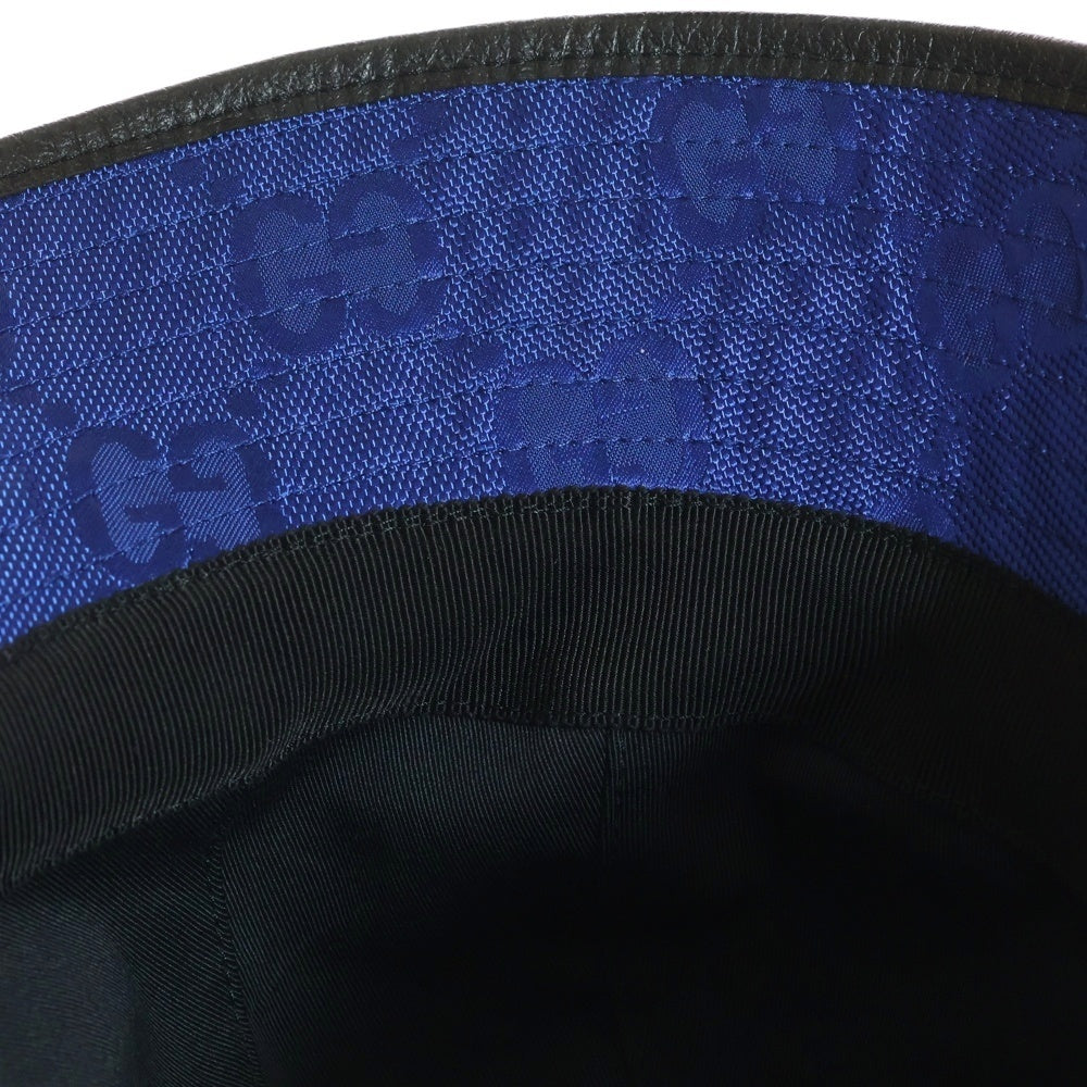 GUCCI(グッチ) オフザグリッド レザーロゴワッペン付き バケットハット ブルー 627115 4HK79