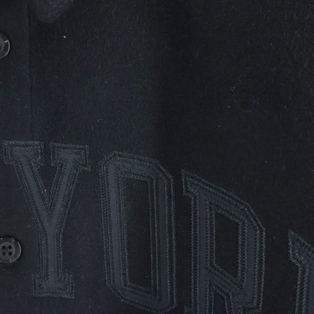 KITH(キス) New York Knicks Felted Apollo Shirt フロントニューヨーク刺繍 長袖シャツジャケット ブラック 25-050-060-0009-4-0