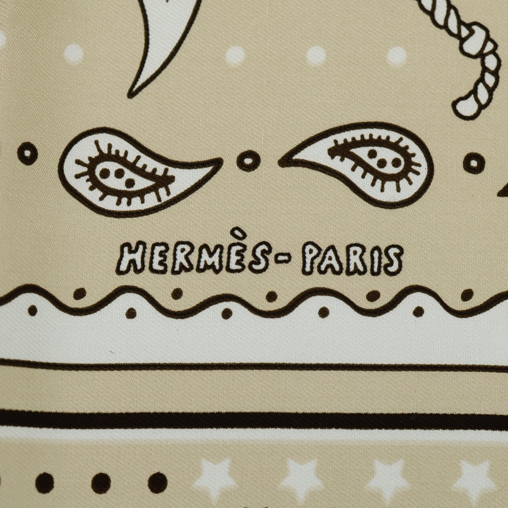 HERMES(エルメス) RODEO DES FRUITS ロデオデフルーツ カレ55 シルク バンダナ スカーフ ベージュ レディース