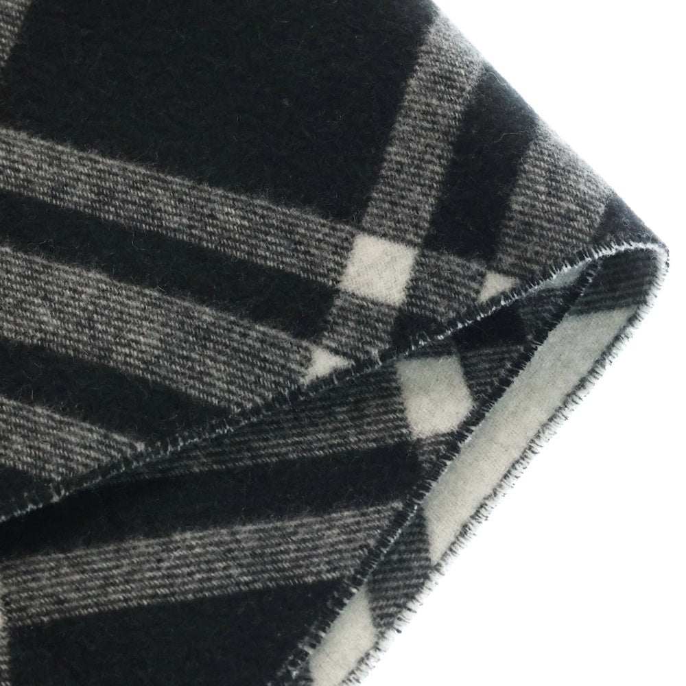 BURBERRY(バーバリー) チェック柄 ロゴパッチ付 カシミヤ マフラー ブラック/グレー 8099650/75L