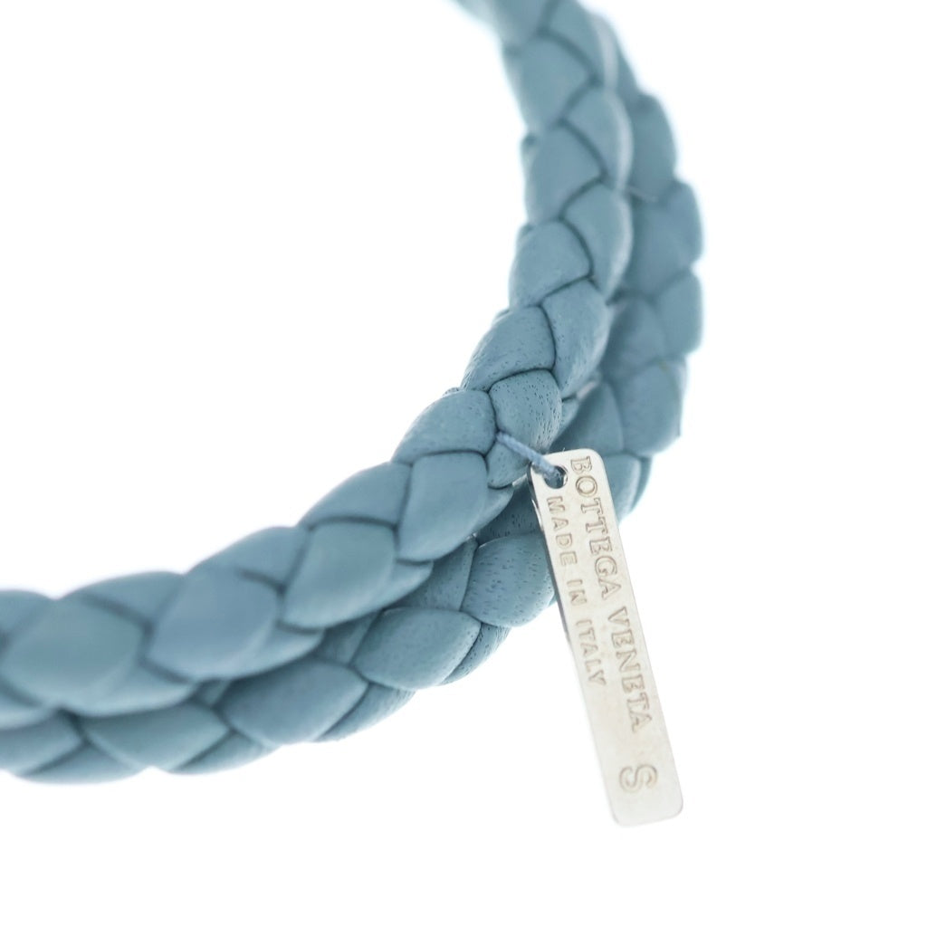 BOTTEGA VENETA(ボッテガヴェネタ) イントレチャート レザー ブレスレット ブルー 113546 V001D レディース
