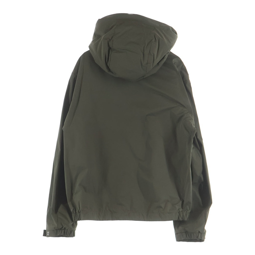 MONCLER(モンクレール) 24SS TRAVERSIER JACKET 袖ロゴワッペン付き ナイロン ジップアップ ジャケット カーキ J10911A00086 54A91