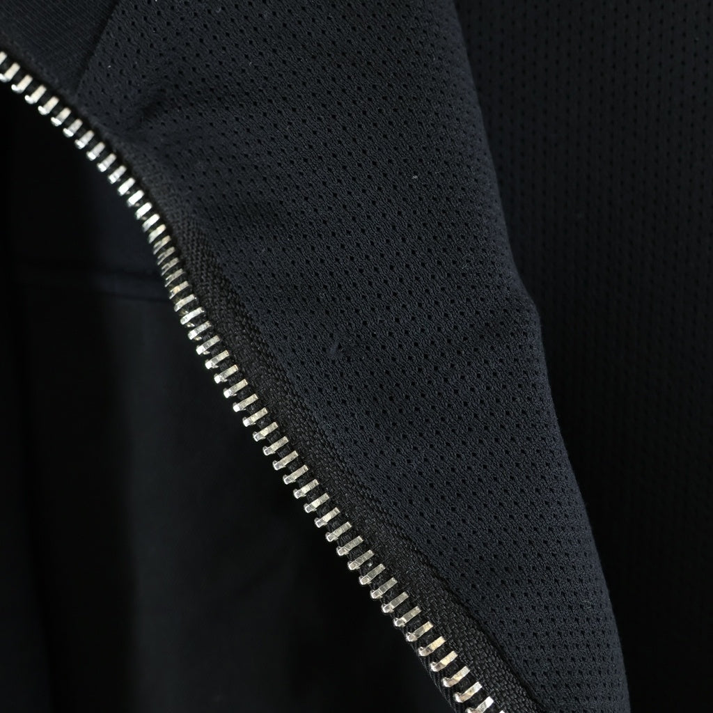 BURBERRY(バーバリー) ハーフジップ パーカー プルオーバー 異素材切替ポケット ブラック 80439169