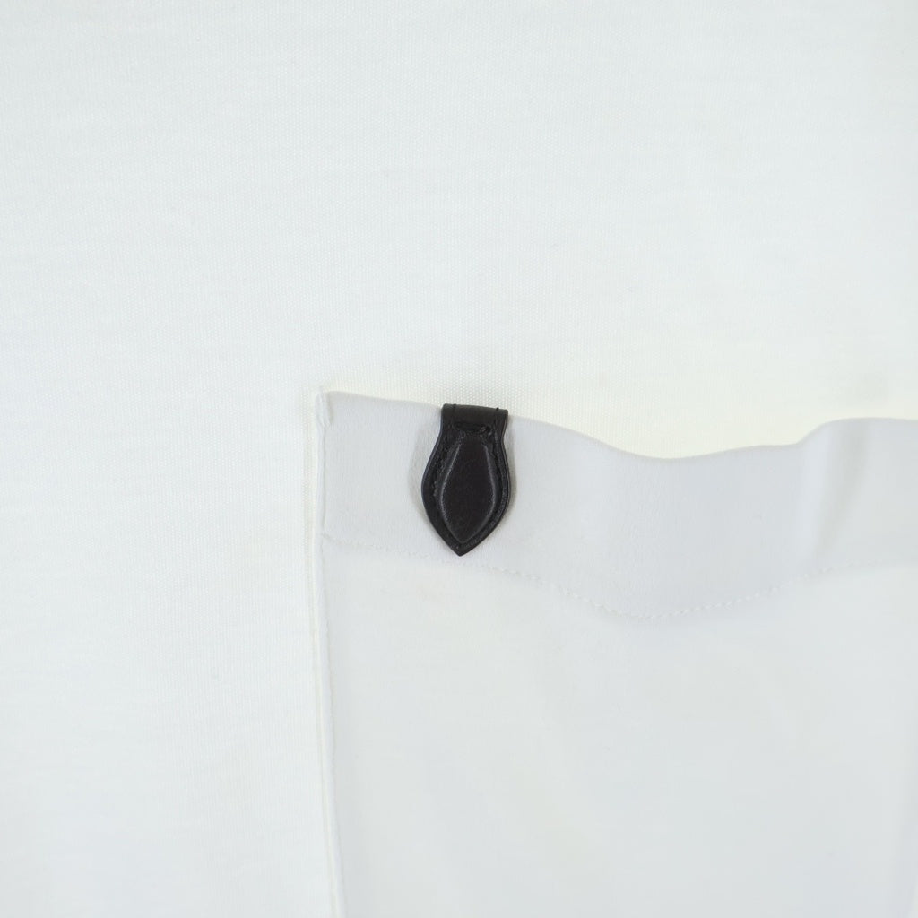 Berluti(ベルルッティ) ポケットレザーディティール クルーネック 半袖Tシャツ ホワイト R29JRS160JAEK