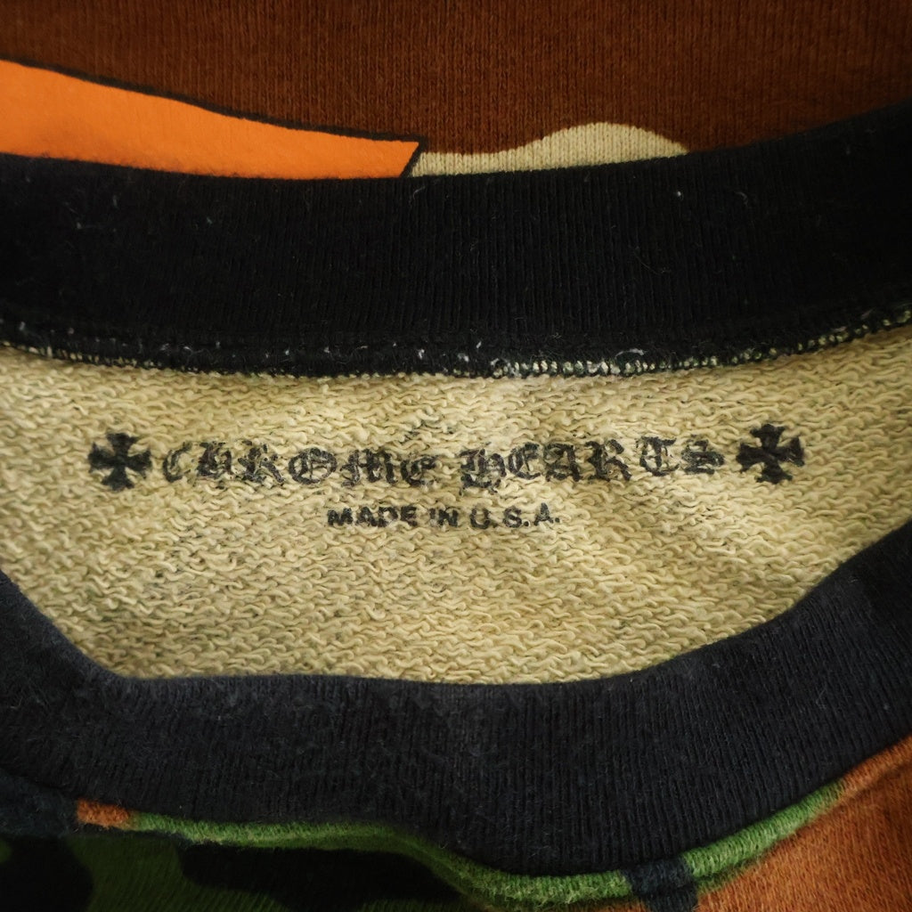 CHROME HEARTS(クロムハーツ) ×MATTY BOY PPO CAUTION CREW マッティボーイ カモフラ総柄 チョンパープリント クルーネックスウェットトレーナー カーキ