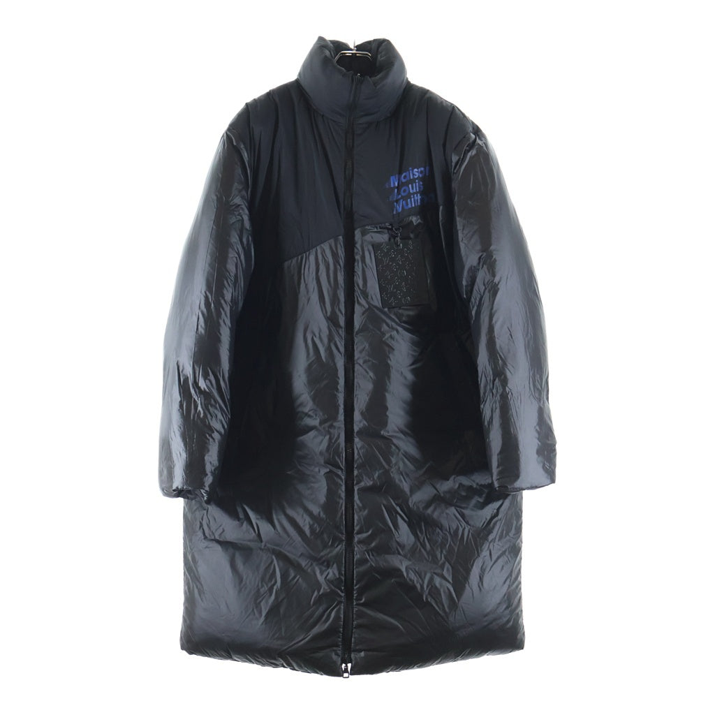 LOUIS VUITTON(ルイヴィトン) 23SS STAPLES EDITION Nylon Down Coat ナイロン 胸ロゴプリント ダウンコート リバーシブル ブラック RM231Q TI4 HOK50E