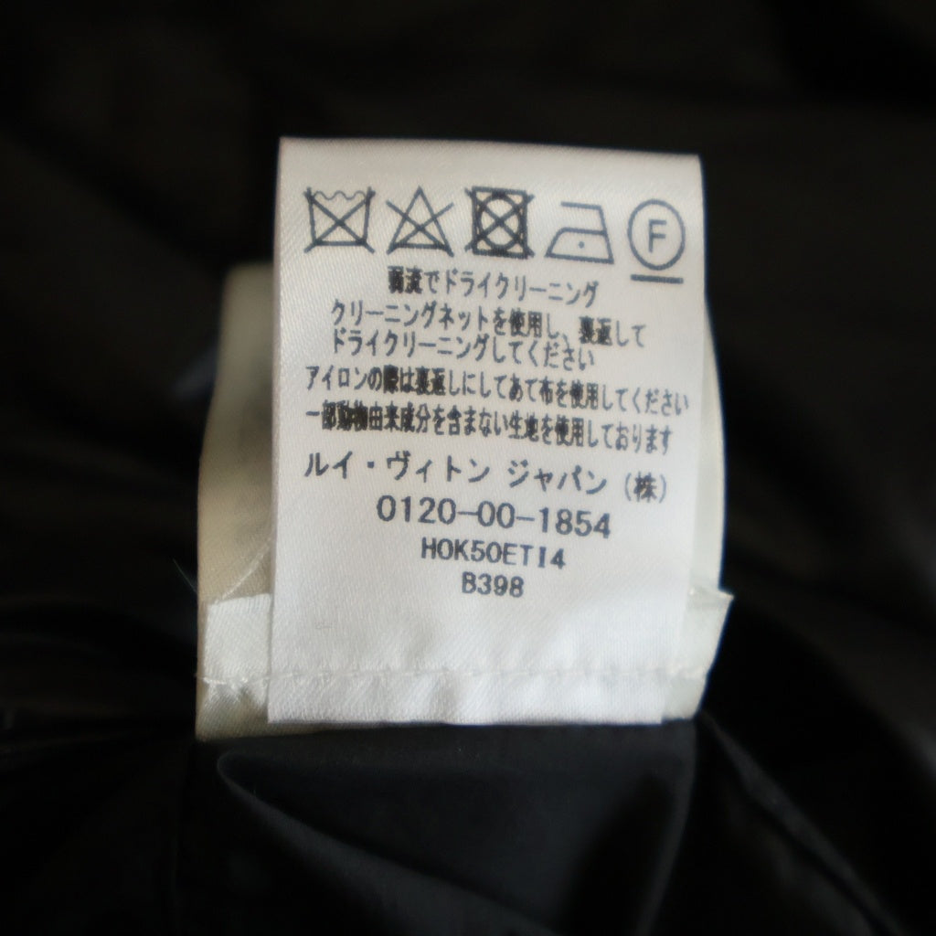LOUIS VUITTON(ルイヴィトン) 23SS STAPLES EDITION Nylon Down Coat ナイロン 胸ロゴプリント ダウンコート リバーシブル ブラック RM231Q TI4 HOK50E