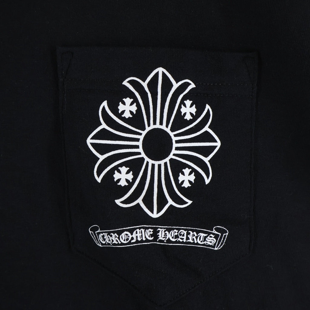 CHROME HEARTS(クロムハーツ) CH Plus Scroll Logo S/S Tee CHプラス スクロールラベルプリント クルーネック半袖Tシャツ ショートスリーブカットソー ブラック