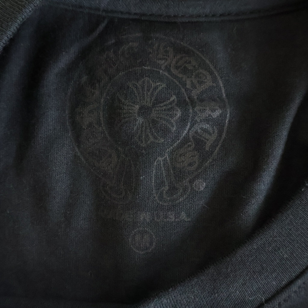 CHROME HEARTS(クロムハーツ) 袖フローラルクロス ホースシュー プリント クルーネック 長袖Tシャツ ブラック/ライトグリーン