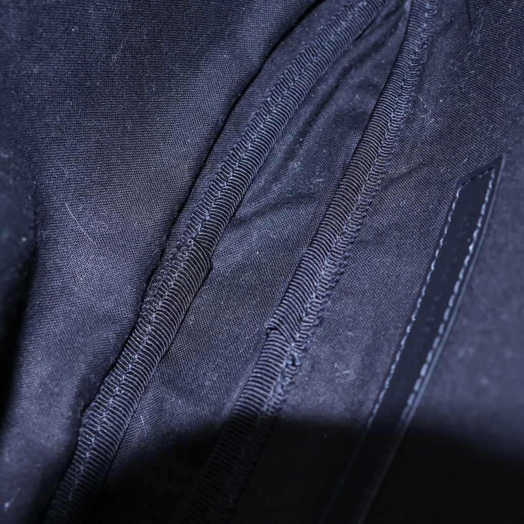 BALENCIAGA(バレンシアガ) EXPLORER ロゴプリント レザー ショルダーバッグ カメラバッグ 845592 1VG87 845592 1VG87