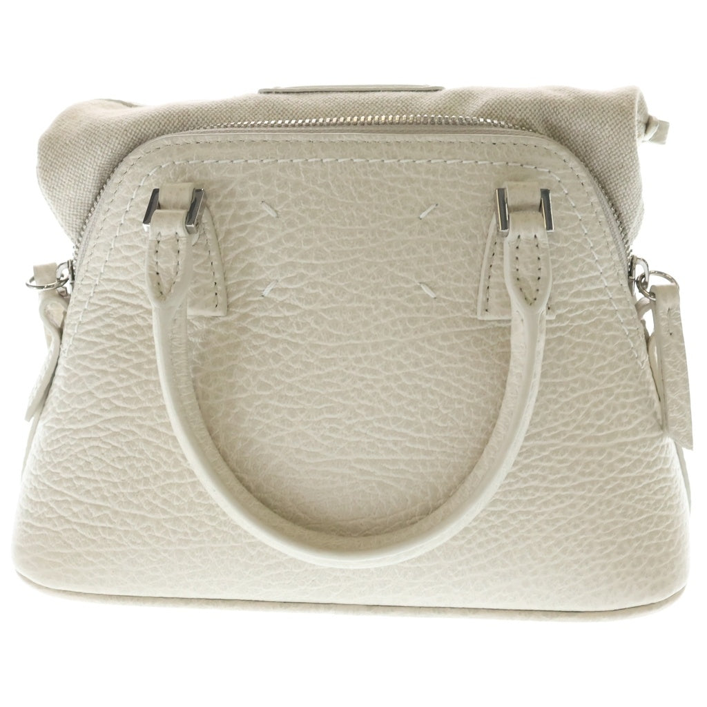 Maison Margiela(メゾンマルジェラ) 5AC カレンダータグ レザー チェーンショルダー付 マイクロバッグ ホワイト S56WG0081 レディース