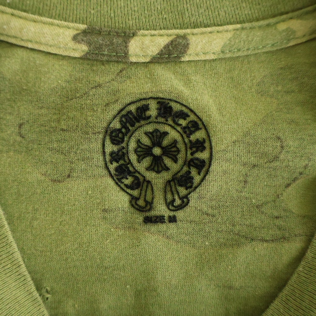 CHROME HEARTS(クロムハーツ) OLD SCROLL LABEL S/S TEE オールド スクロールラベルプリント カモフラ柄 迷彩 クルーネック半袖Tシャツ ショートスリーブカットソー カーキ