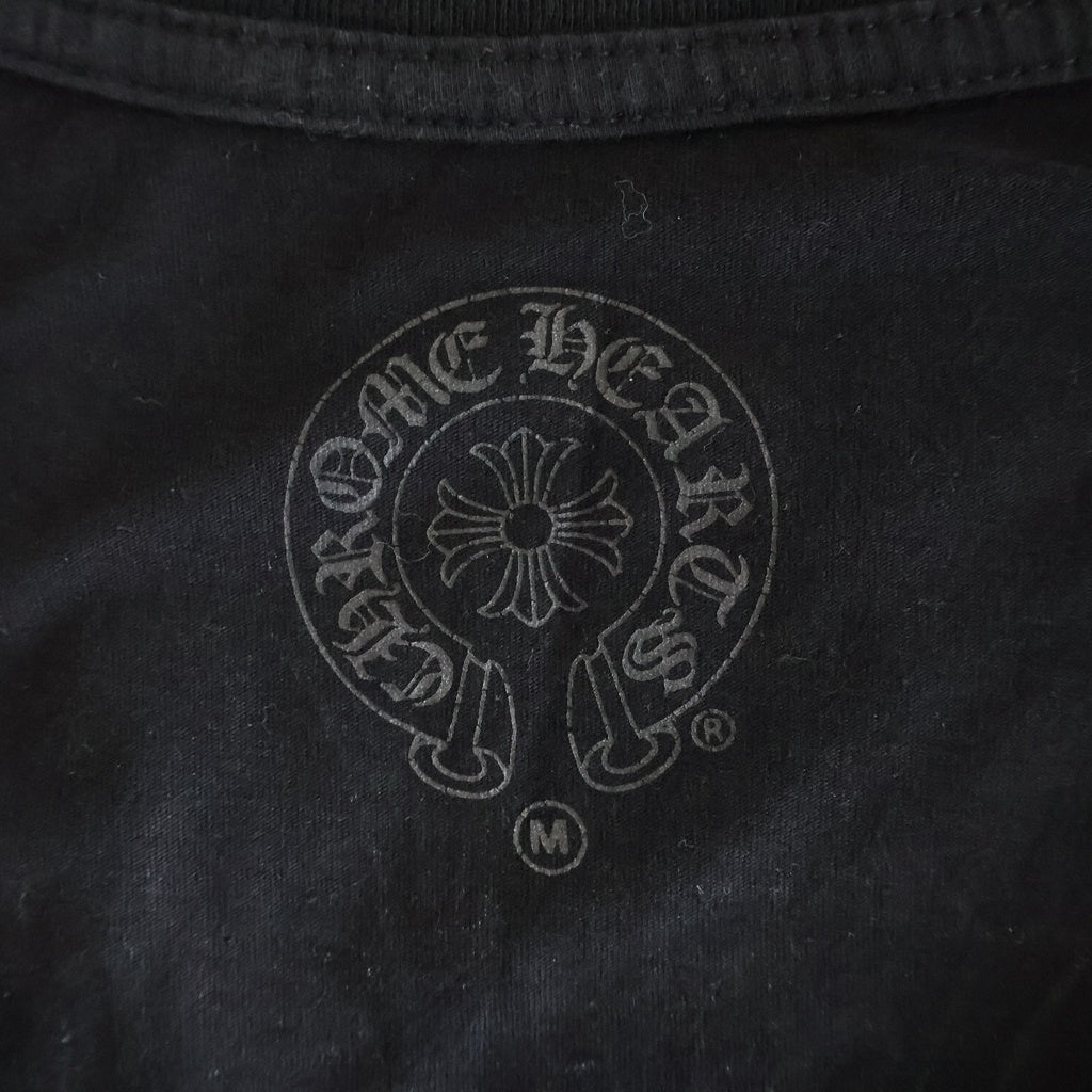 CHROME HEARTS(クロムハーツ) BACK HORSESHOE CEMETERY CROSS S/S TEE バック ホースシュー セメタリークロスプリント Vネック 半袖 クルーネック Tシャツ ブラック