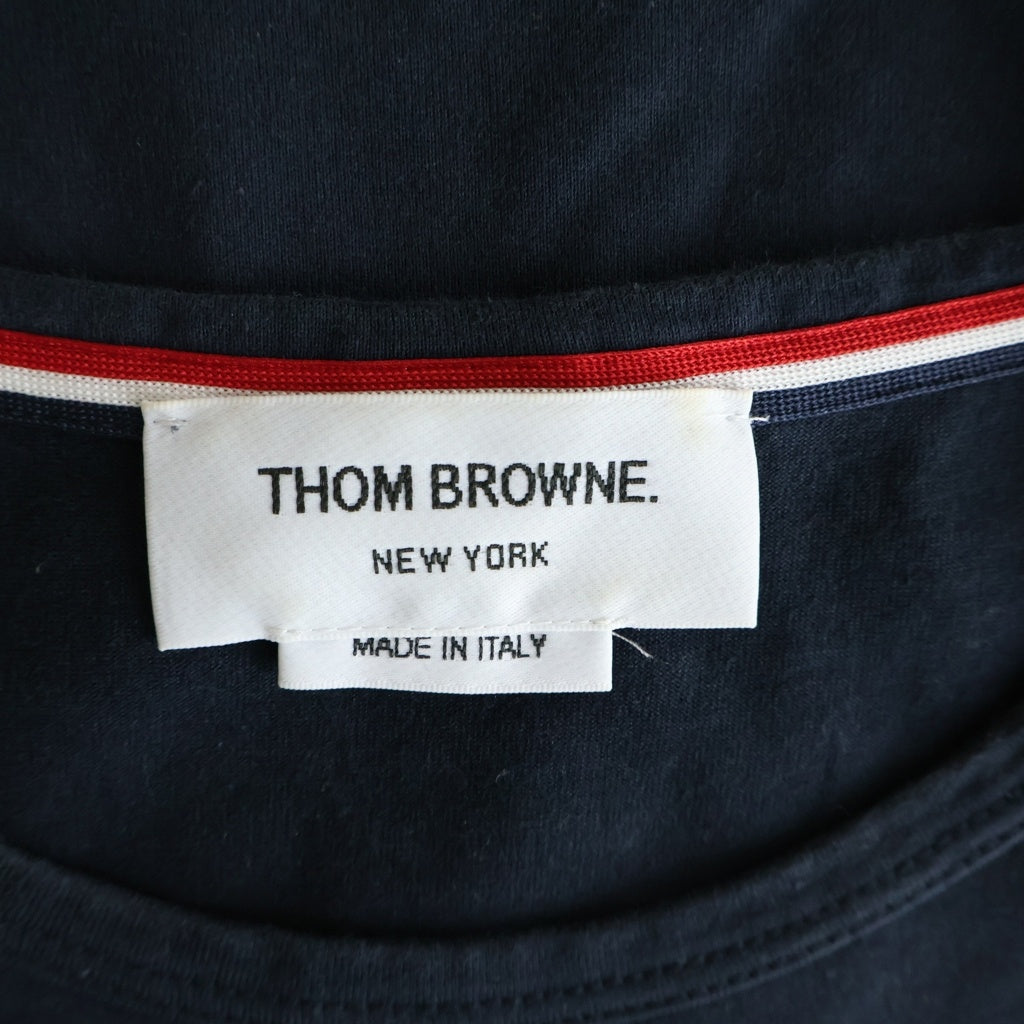 THOM BROWNE(トムブラウン) ジャージー ポケット Tシャツ ネイビー MJS010A-01454-415