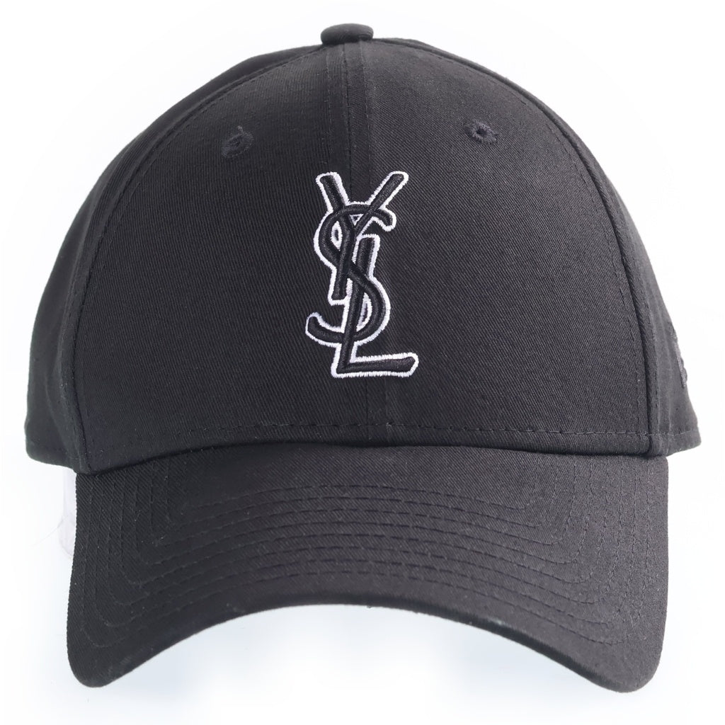 SAINT LAURENT PARIS(サンローランパリ) ×NEW ERA YSLロゴ モノグラムキャップ カサンドラ ブラック 687687 YCL361000