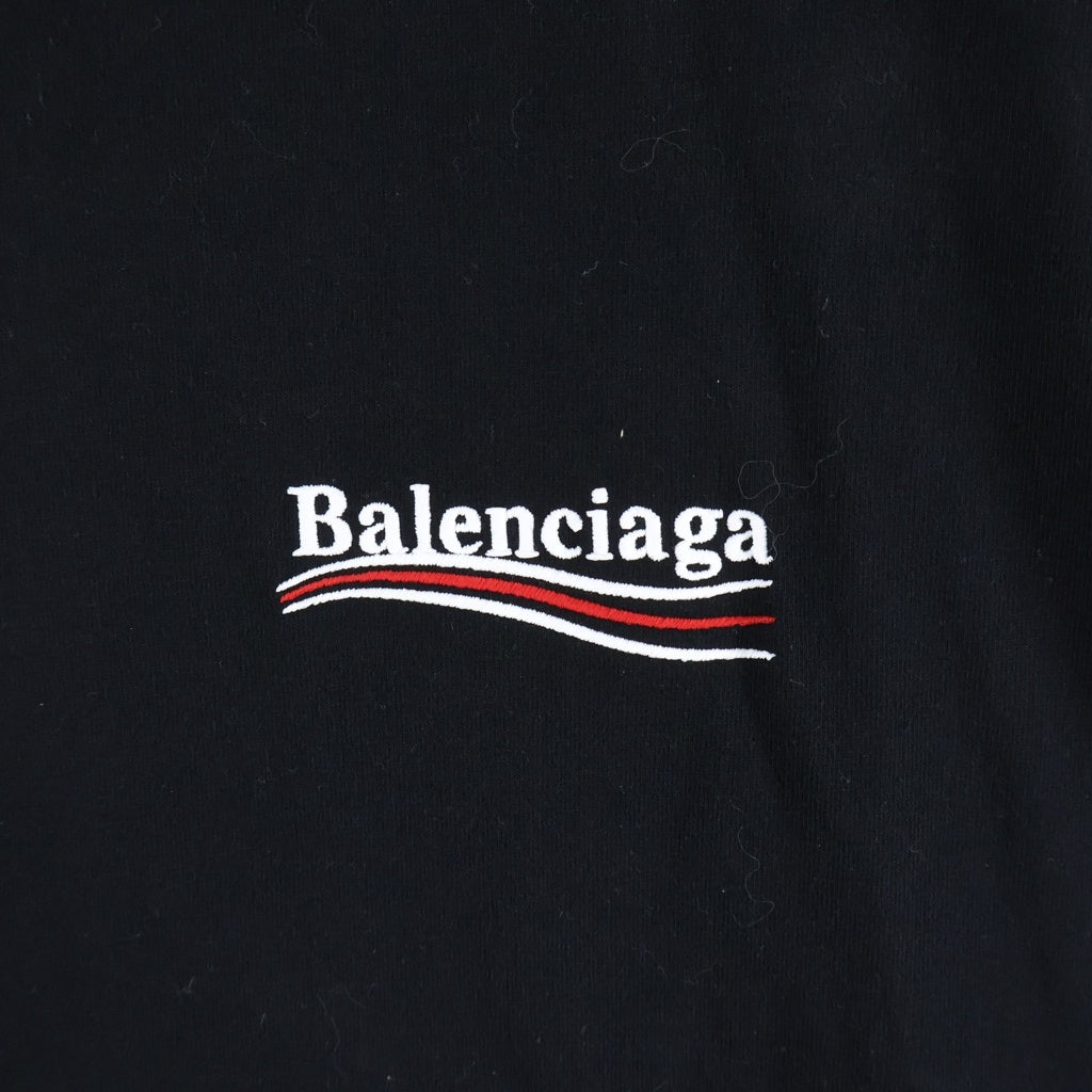 BALENCIAGA(バレンシアガ) 21SS POLITICAL CAMPAIGN OVERSIZED T-SHIRT キャンペーンロゴ 刺繍 クルーネック半袖Tシャツ ショートスリーブカットソー ブラック 641675 TKVJ1