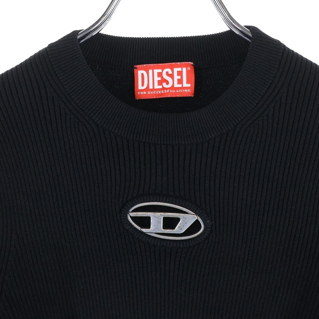 DIESEL(ディーゼル) 24SS M-VALARY フロント メタルオーバルDロゴプレート クルーネック 長袖ニット ブラック レディース 0DLAX