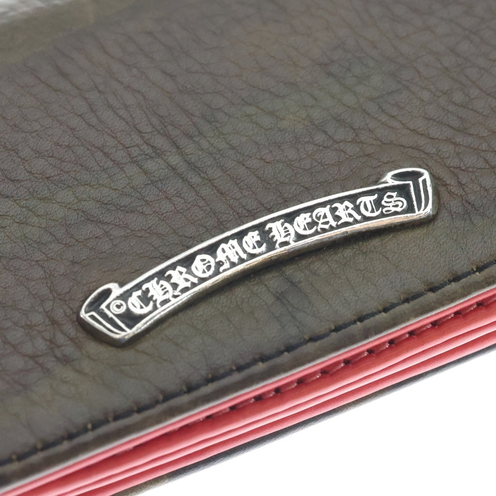 CHROME HEARTS(クロムハーツ) 3POCKET CARD CASE スクロールラベル カモ柄 3ポケット レザーカードケース カーキ/レッド