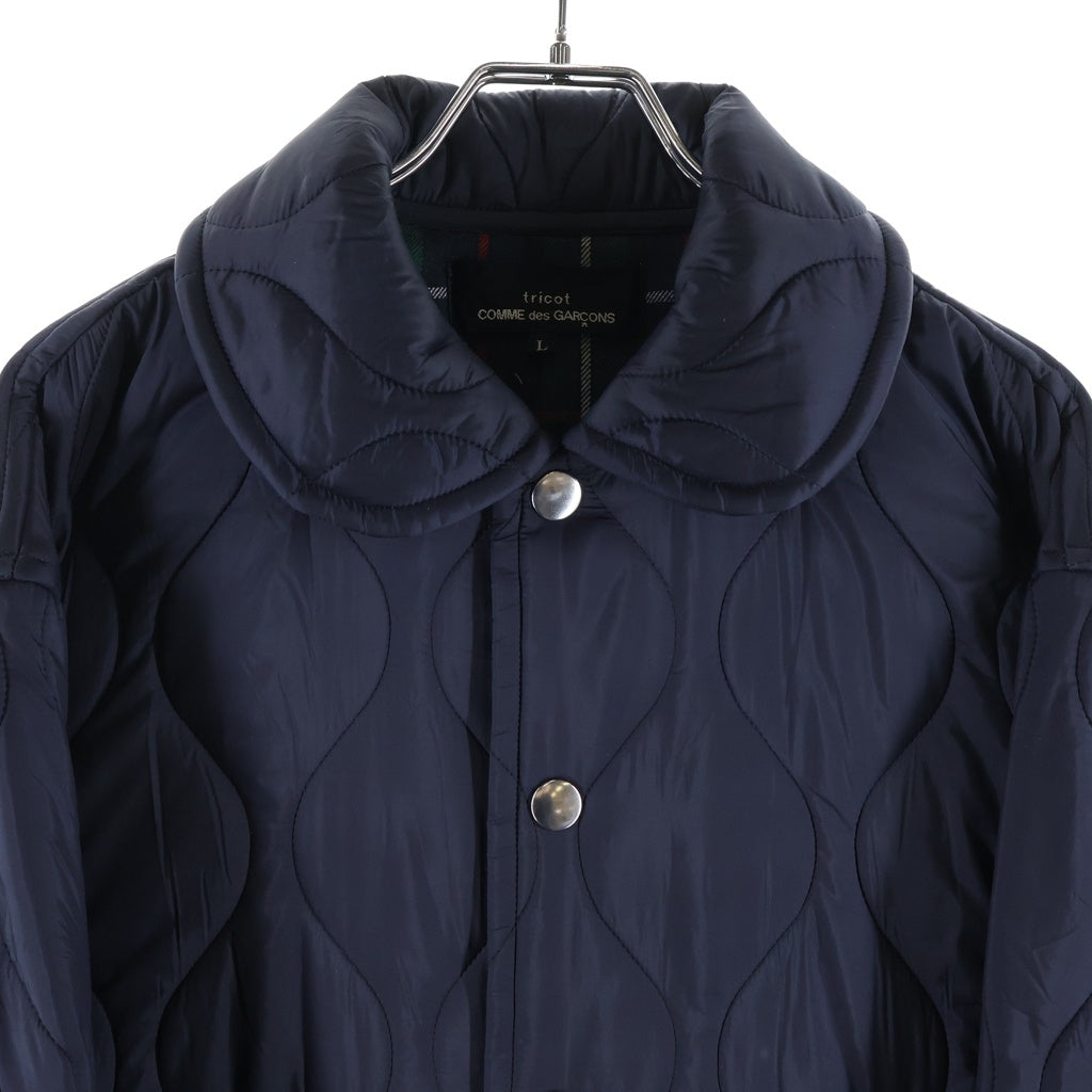 tricot COMME des GARCONS(トリコ コム デ ギャルソン) ナイロン キルティングコート 丸襟 スナップボタン ロングコート ネイビー TH-C010
