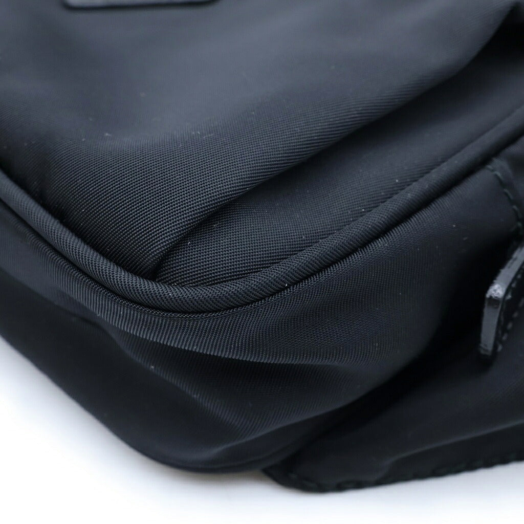 PRADA(プラダ) TESSUTO MONTAGN トライアングルロゴプレート ウエスト ボディバッグ ナイロン ブラック 2VL977