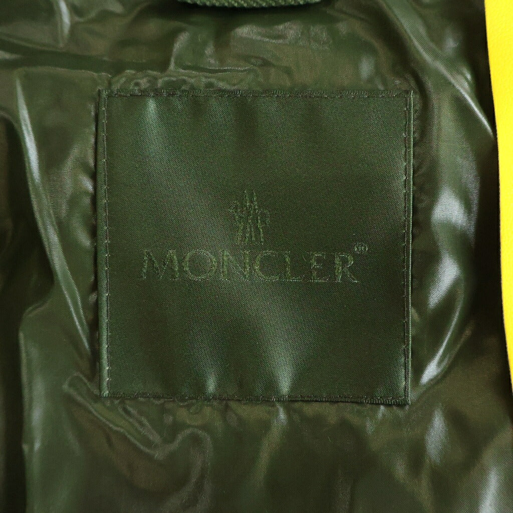 MONCLER(モンクレール) 20AW ×UNDEFEATED アンディフィーテッド ARENSKY アレンスキー ロゴプリント ダウンジャケット カーキ F20921A51710
