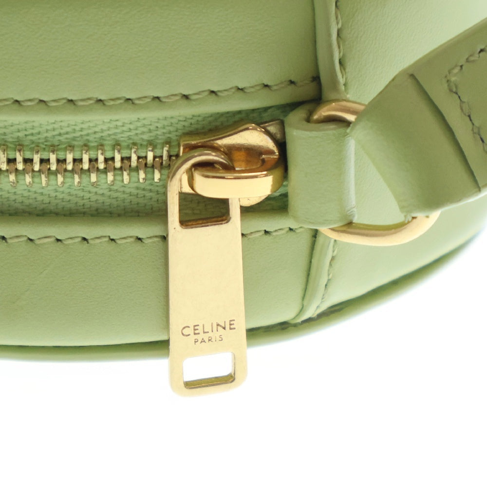 CELINE(セリーヌ) オーバルパース キュイル トリオンフ ショルダーバッグ ライトグリーン カーフスキン レザー 10I703DPQ 斜め掛けバッグ ミニバッグ ゴールド金具