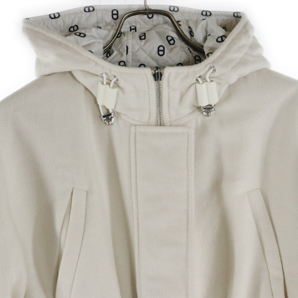HERMES(エルメス) カシミヤ リバーシブル シェーヌダンクル 総柄プリント フーデッド ジップアップ キルティング 中綿ジャケット ホワイト/ベージュ レディース 3E0123DA