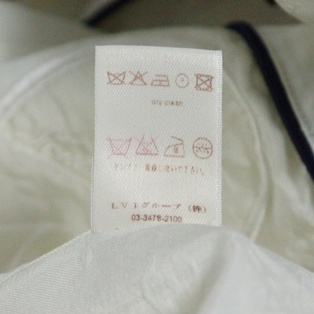 LOUIS VUITTON(ルイヴィトン) セットアップ エンブレム ロゴ刺繍 モノグラム総柄 長袖 パジャマシャツ ドローストリング ロングパンツ ホワイト/ネイビー