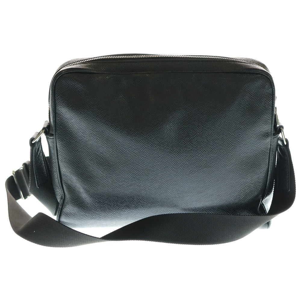 LOUIS VUITTON(ルイヴィトン) アレックス メッセンジャー タイガ レザー ショルダーバッグ シルバー金具 ブラック M30260