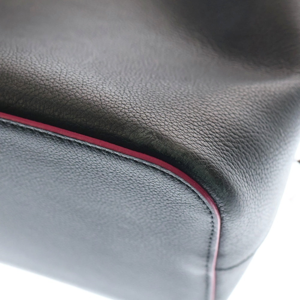 LOUIS VUITTON(ルイヴィトン) ロックミー バケット LVロゴプレート ターンロック ノワール レザー ワンショルダーバッグ シルバー金具 ブラック/ピンク M54677