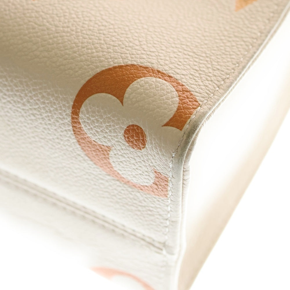 LOUIS VUITTON(ルイヴィトン) オンザゴーPM モノグラム アンプラント ジャイアント グラデーション レザー 2WAY ハンド ショルダーバッグ ゴールド金具 ベージュ/オレンジ M46513