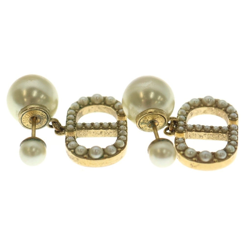 DIOR(ディオール) CDロゴ パールピアス ゴールド×ホワイト GP レディース